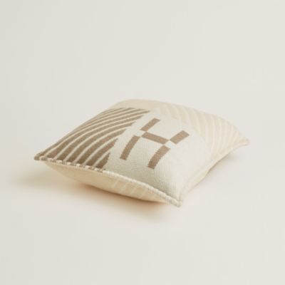 クッション - ホーム テキスタイル | エルメス | Hermès - エルメス